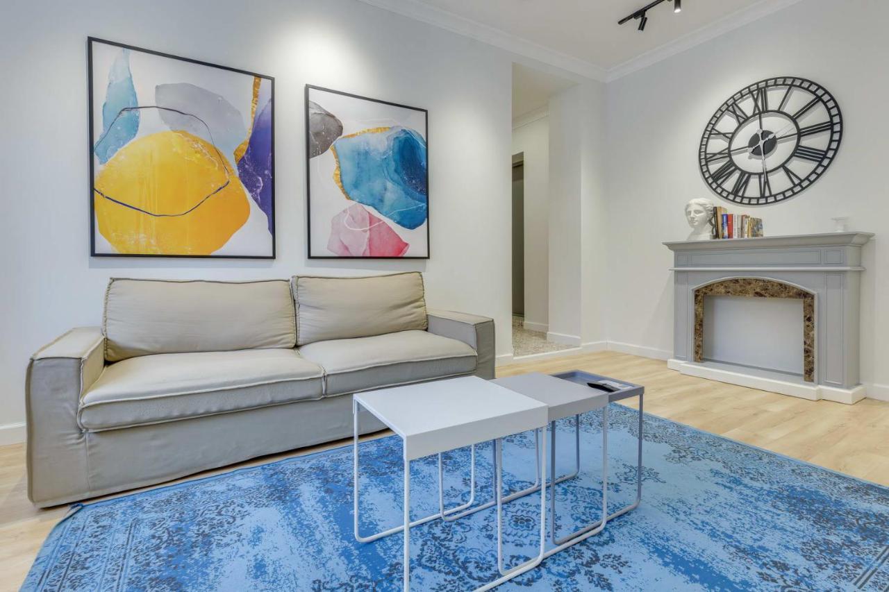 Opera Apartments アルマトイ 部屋 写真